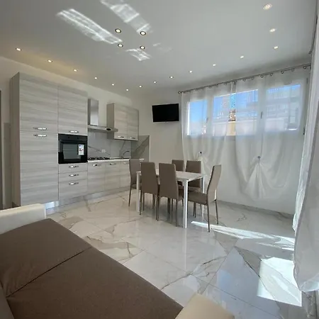 Apartament Pinetina *